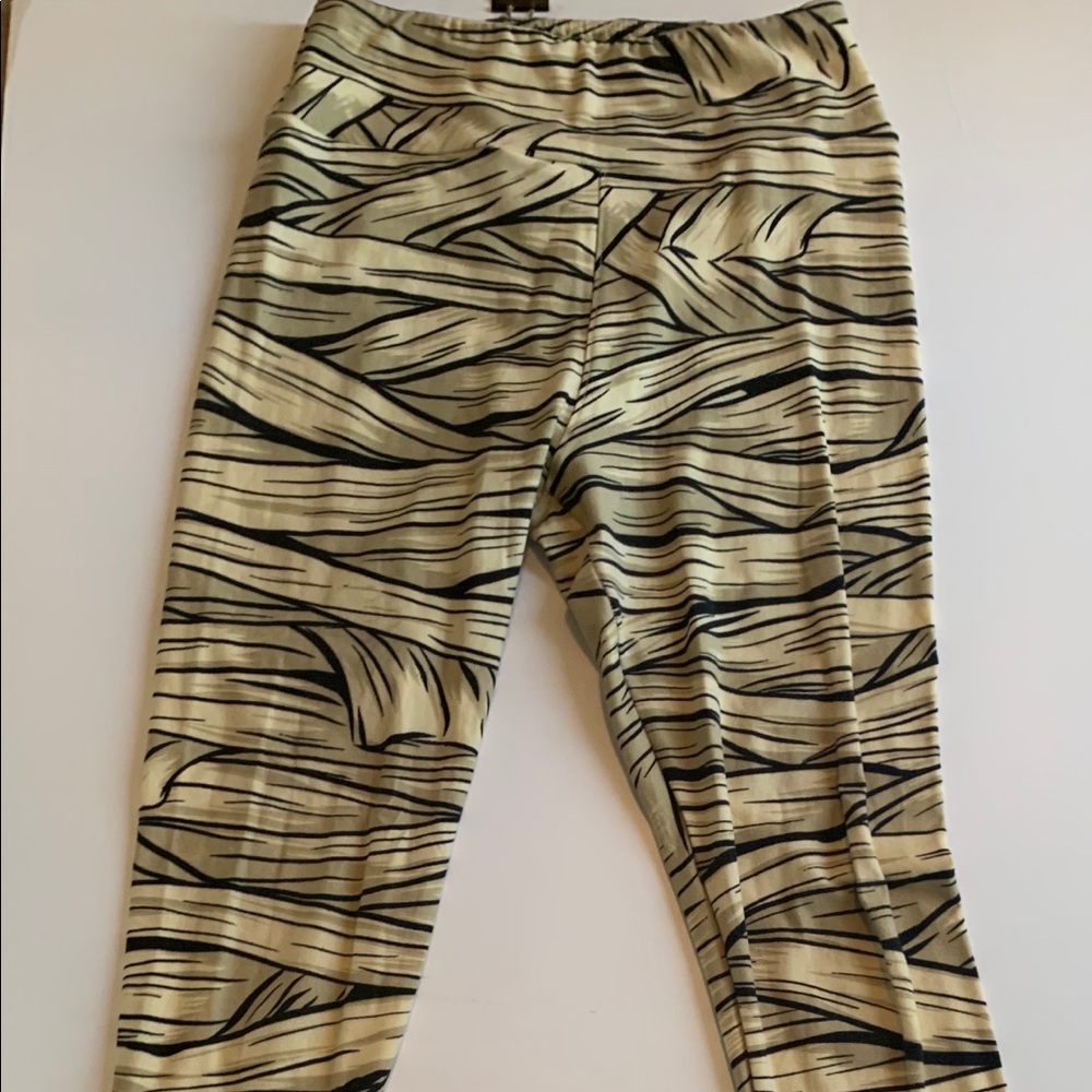 Lularoe mummy Halloween Leggings